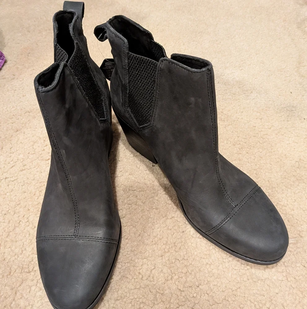 Tom's Everly Women's Black Ankle Boots - 11